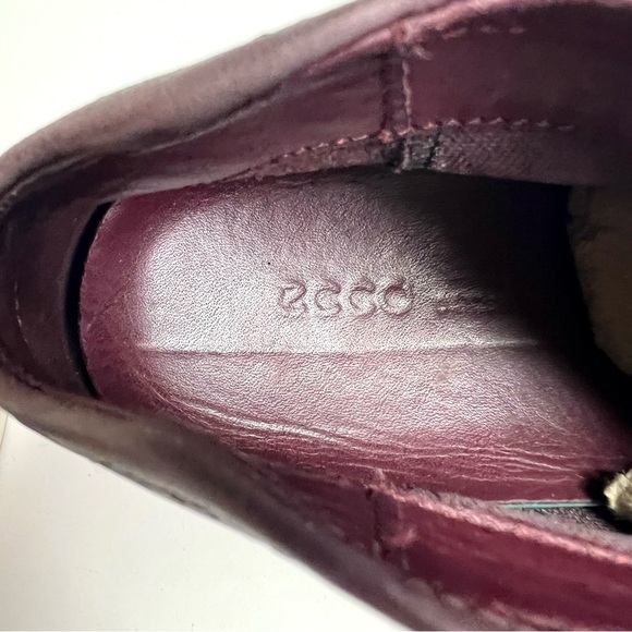 ECCO Soft 7 Low Bootie Women 9 Purple brown Leather Zip Sneaker Comfort Shoe - Picture 7 of 10